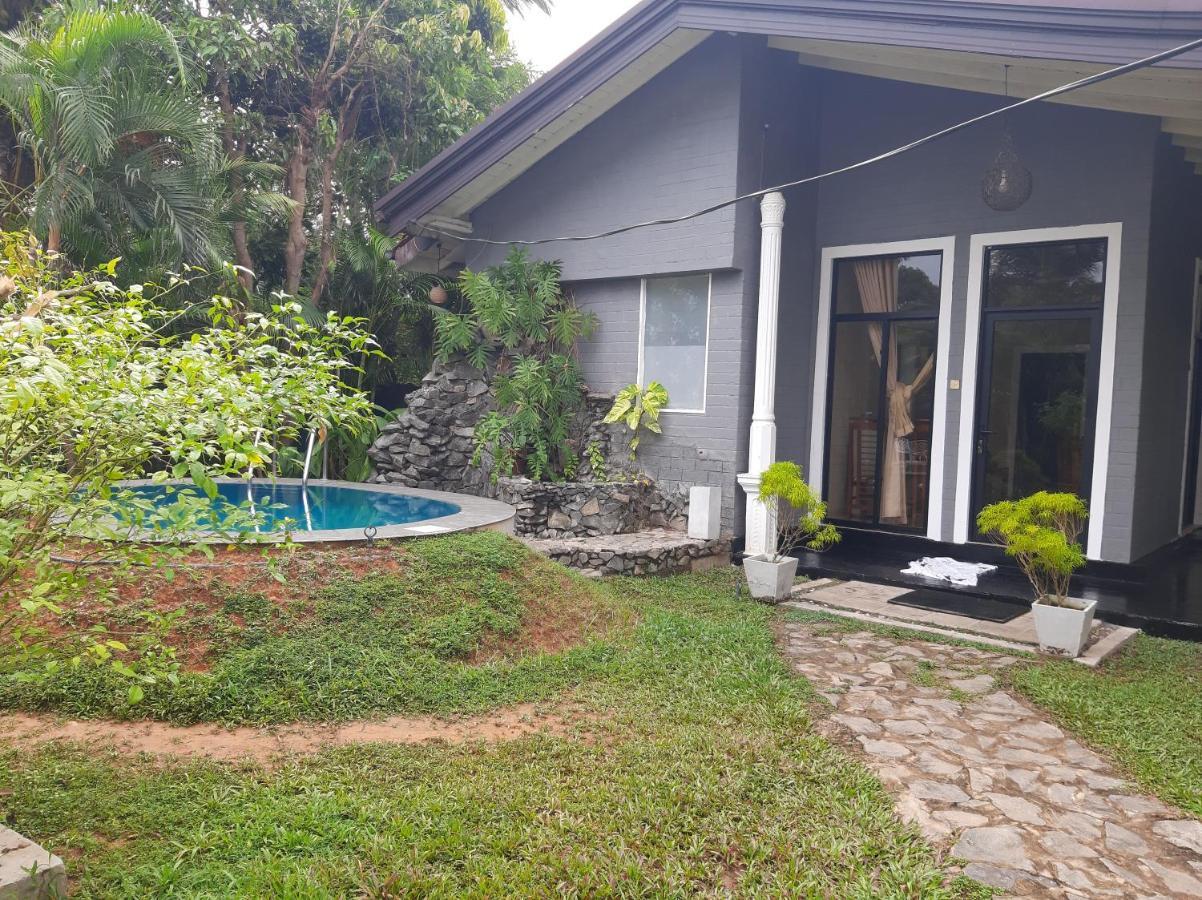 Mihilaka Holiday Homes Wadduwa Exterior photo