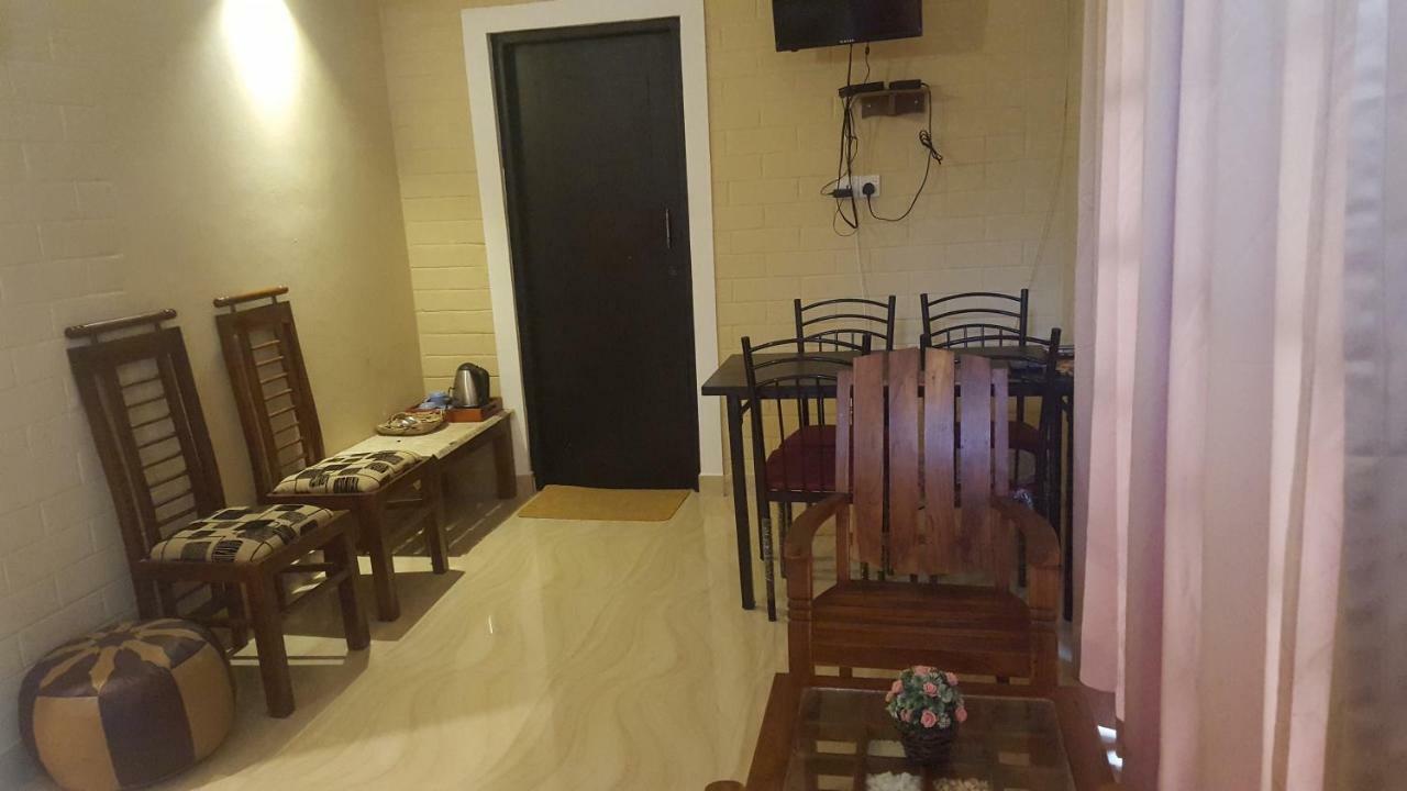 Mihilaka Holiday Homes Wadduwa Exterior photo